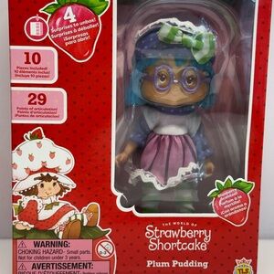 Strawberry Shortcake Plum Pudding Elderberry Owl Figurine Scented NIB